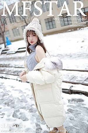[MFStar模范学院]Vol.262_嫩模恩率babe北海道旅拍雪地性感开背毛衣诱惑写真50P