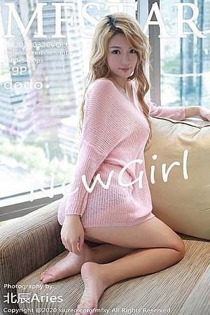 [MFStar模范学院]Vol.296_新人嫩模Dodo私房粉色缕空毛衣透视秀美乳火辣诱惑写真39P