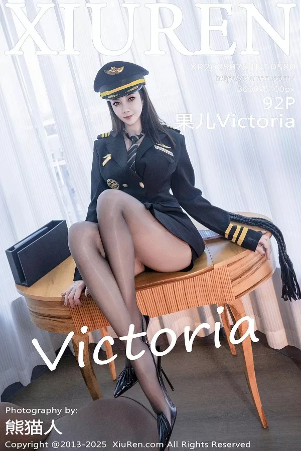 [XiuRen秀人网]No.10580_御姐果儿Victoria性感黑色情趣内衣配超薄黑丝秀惹火身材诱惑写真92P
