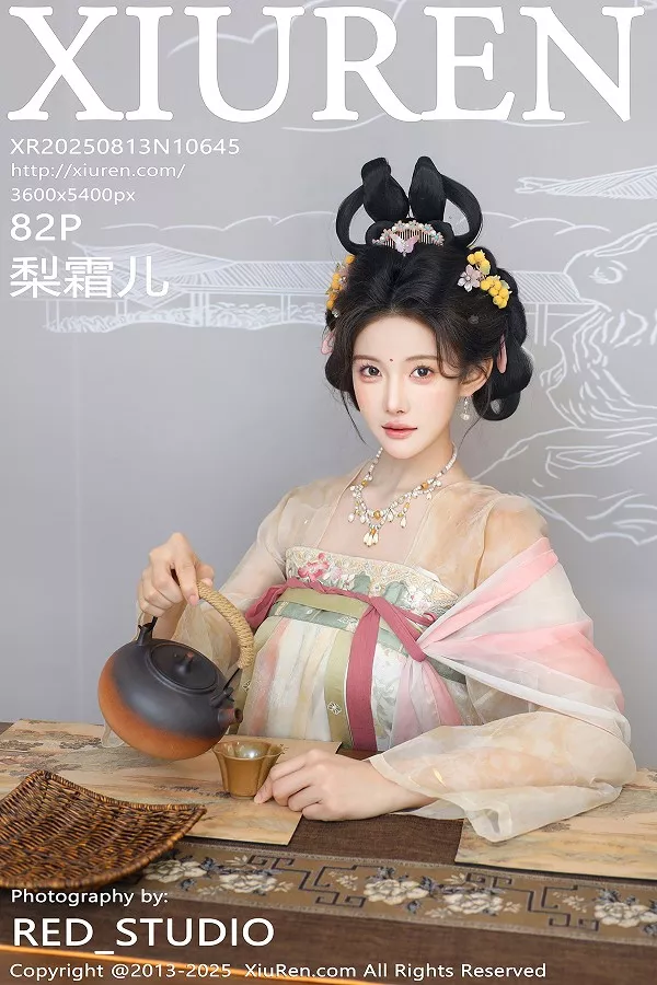 [XiuRen秀人网]No.10645_模特梨霜儿古典主题性感浅色古装服饰秀丰腴身材迷人美腿写真82P