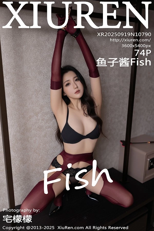[XiuRen秀人网]No.10790_模特鱼子酱Fish性感黑色情趣内衣配红丝吊袜秀曼妙身材诱惑写真74P