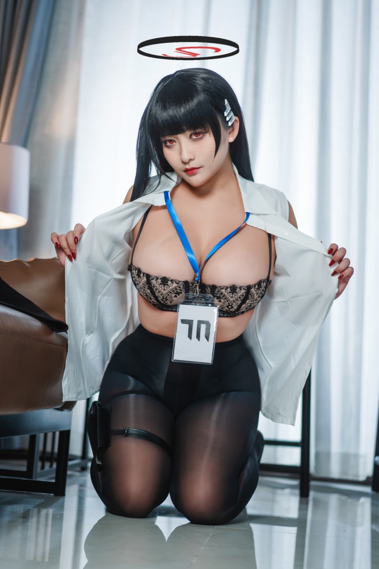 洛璃LoLiSAMA NO.64 蔚蓝档案 莉音 [72P1V-1.06GB]