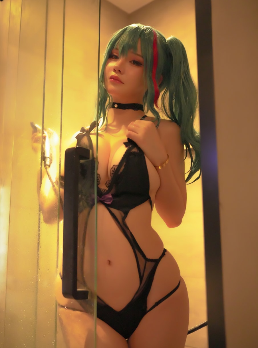 前羽 NO.28 碧蓝航线 环浴室 [65P1V-431MB]