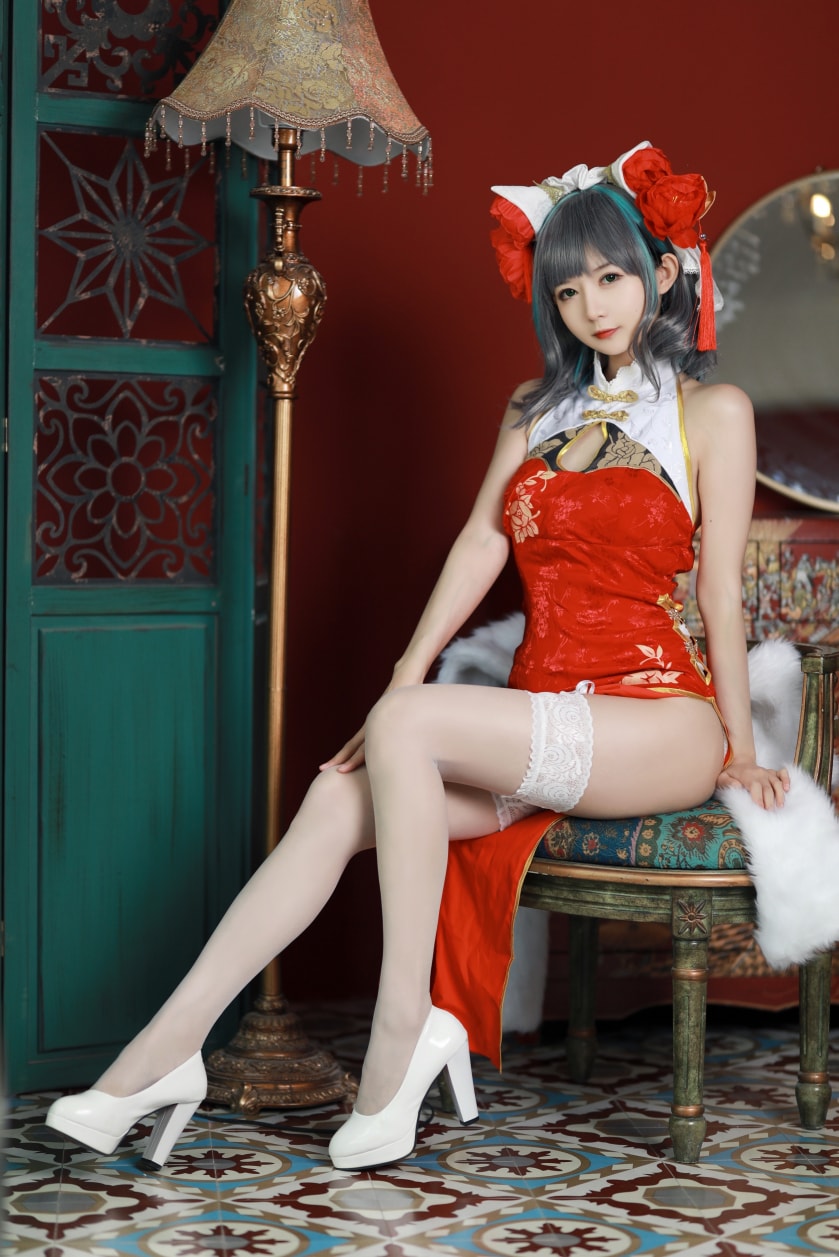 51酱 – NO.18 碧蓝航线-柴郡新春旗袍[12P-54MB]