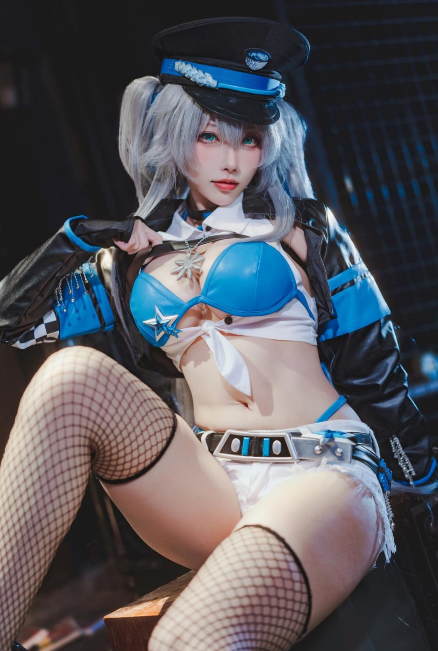 宫本桜 – NO.26 交错战线 刃齿女警[22P-392MB]VIP