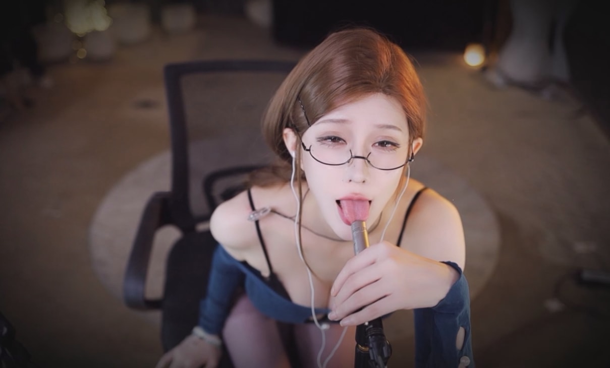 【ASMR】虎牙-张爱玲-饥渴邻居少妇勾引剧情[1V-447MB]