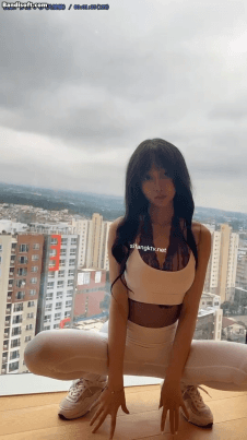 【永久专享】秀人网 玥儿玥高价 摄影师视角无删减花絮