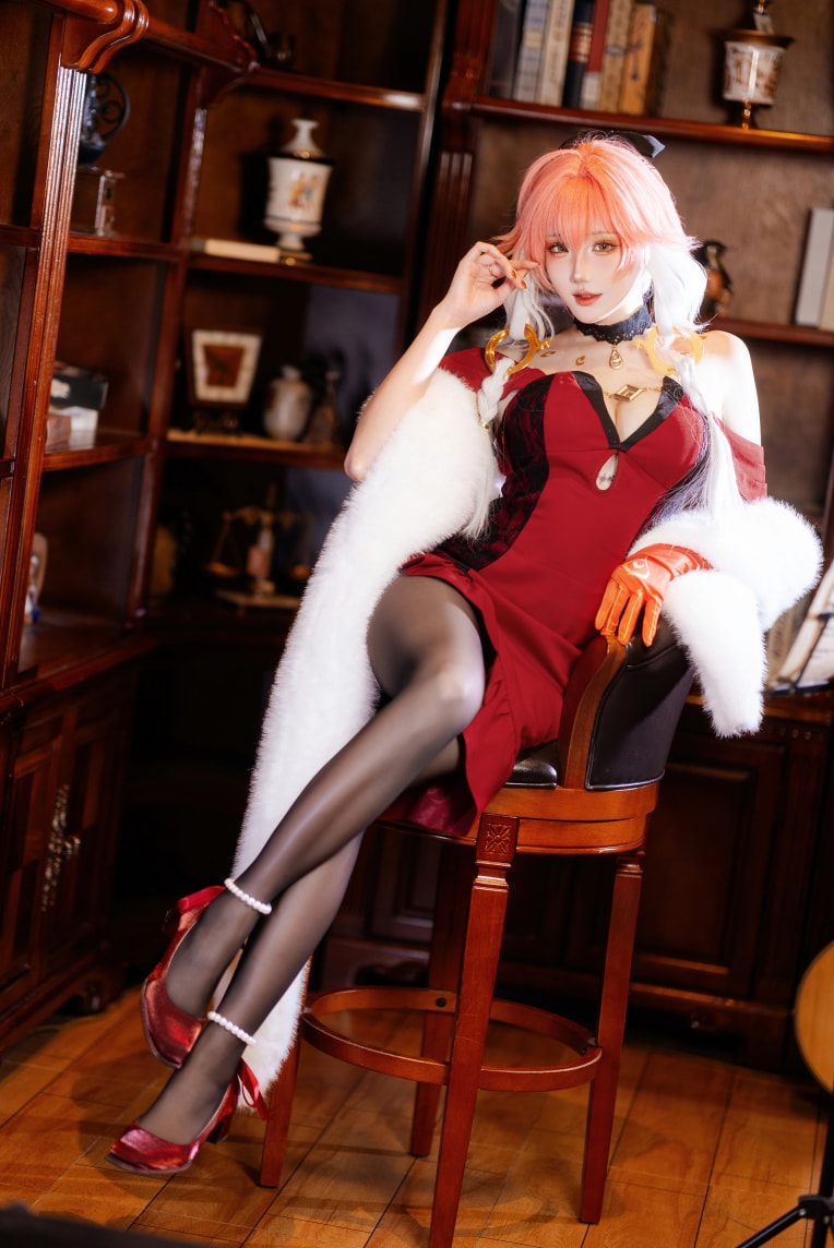 瓜希酱 NO.103 长离必胜客 (鸣潮)[18P-74MB]