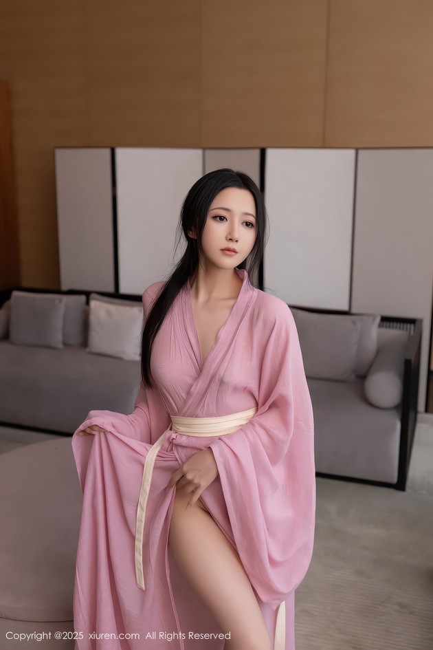 [Xiuren秀人网]2025.11.28 NO.11049 鱼子酱Fish[82+1P／872MB]